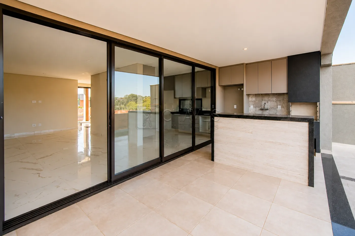 Alugar Casa / Condom&iacute;nio em Ribeir&atilde;o Preto R$ 8.000,00 - Foto 2