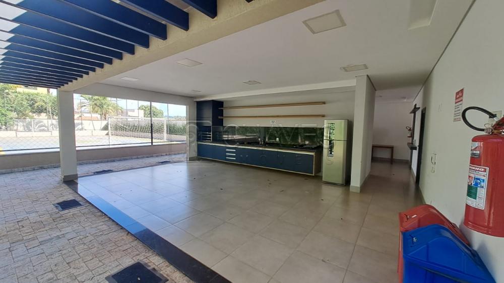 Alugar Apartamento / Padr&atilde;o em Ribeir&atilde;o Preto R$ 3.300,00 - Foto 17