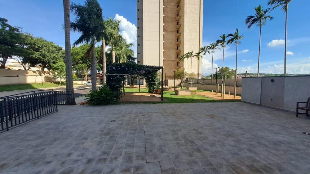 Alugar Apartamento / Padr&atilde;o em Ribeir&atilde;o Preto R$ 3.300,00 - Foto 23