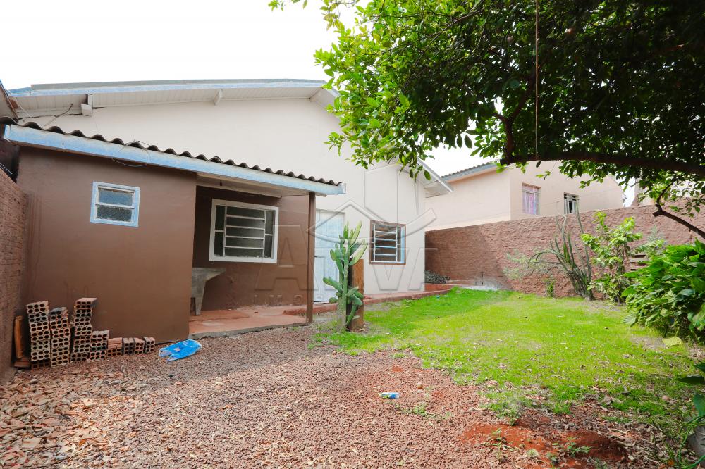 Alugar Casa / Padr&atilde;o em Toledo R$ 1.350,00 - Foto 6