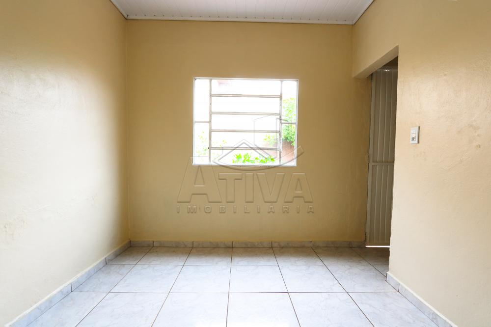 Alugar Casa / Padr&atilde;o em Toledo R$ 1.350,00 - Foto 12