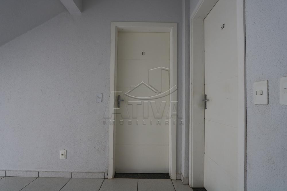 Alugar Apartamento / Padr&atilde;o em Toledo R$ 1.300,00 - Foto 6