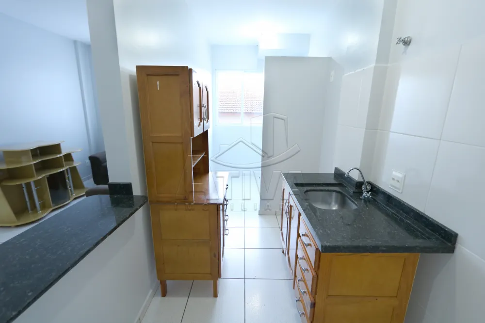 Alugar Apartamento / Padr&atilde;o em Toledo R$ 1.300,00 - Foto 14