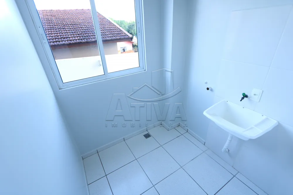 Alugar Apartamento / Padr&atilde;o em Toledo R$ 1.300,00 - Foto 17