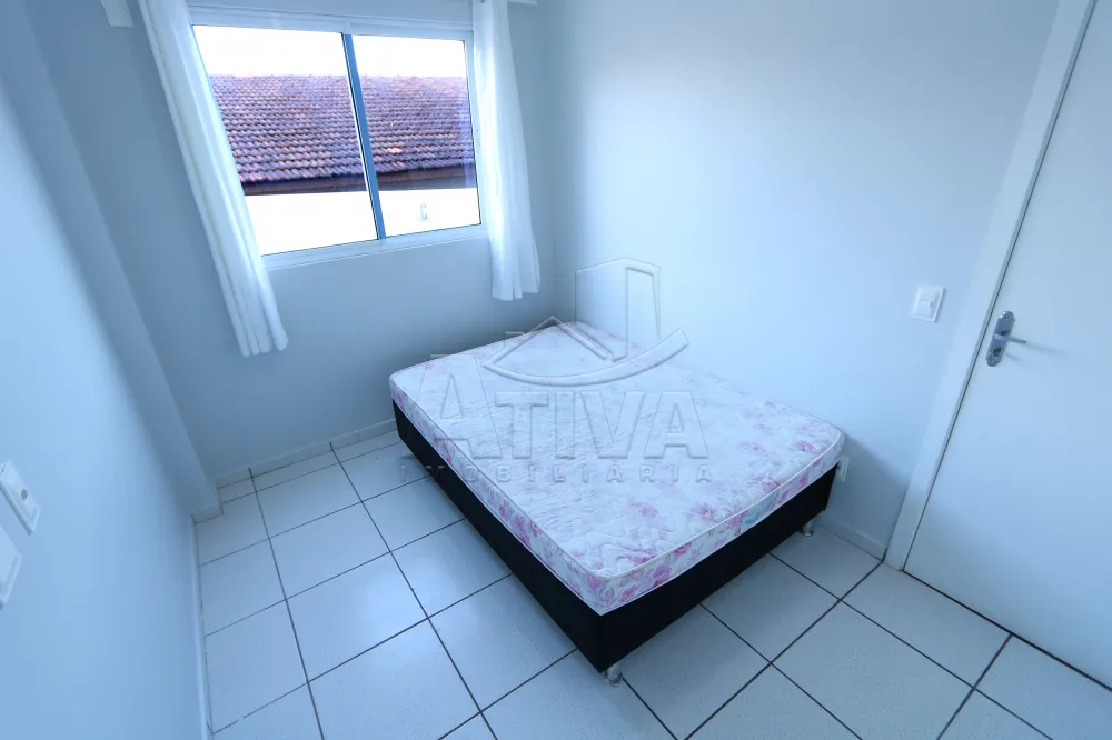 Alugar Apartamento / Padr&atilde;o em Toledo R$ 1.300,00 - Foto 23