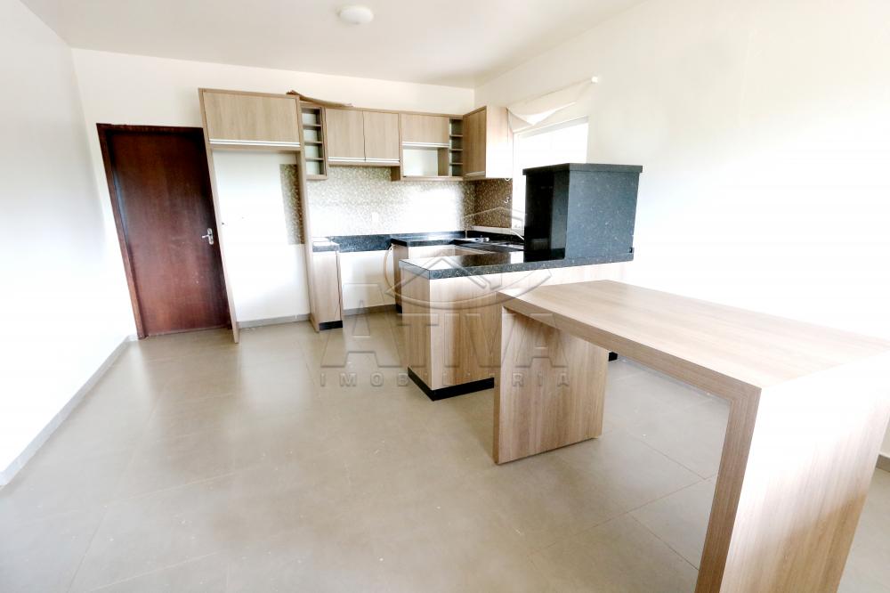 Alugar Casa / Padr&atilde;o em Toledo R$ 1.200,00 - Foto 8