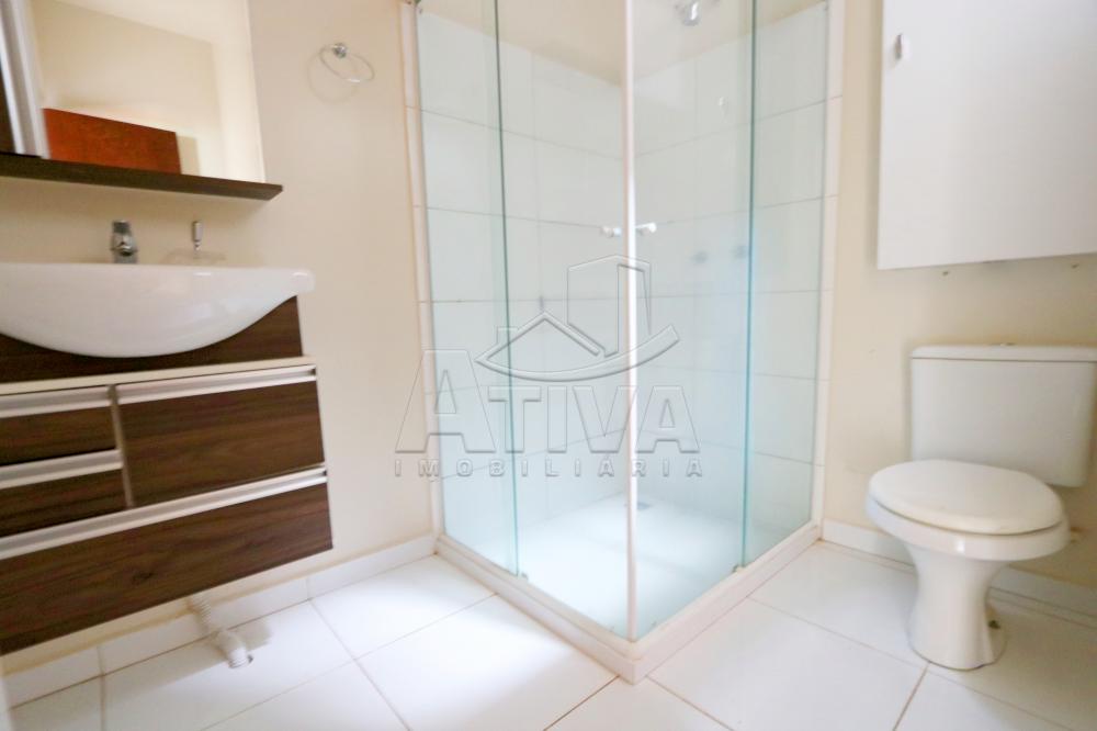 Alugar Casa / Padr&atilde;o em Toledo R$ 1.200,00 - Foto 12