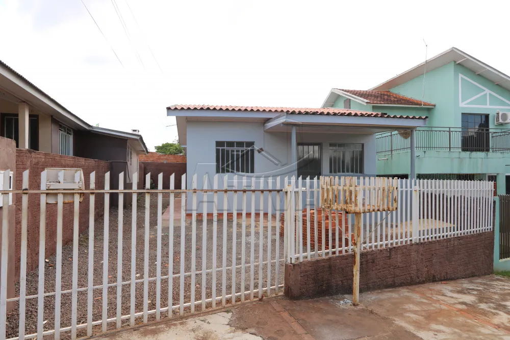 Alugar Casa / Padr&atilde;o em Toledo R$ 650,00 - Foto 1