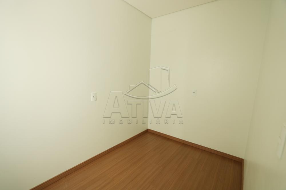 Alugar Casa / Padr&atilde;o em Toledo R$ 2.200,00 - Foto 10