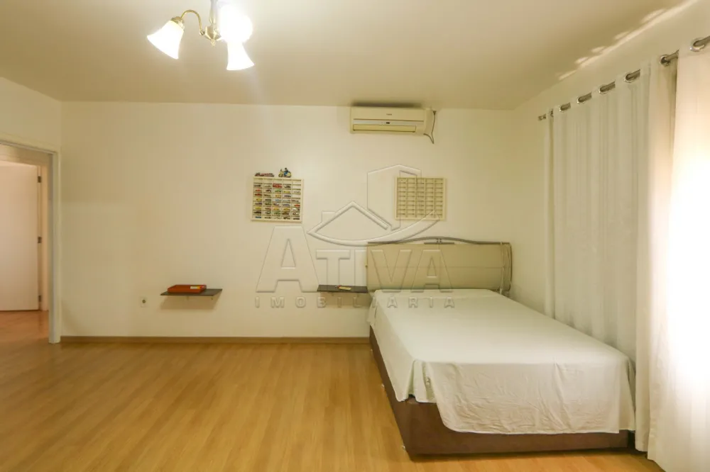 Comprar Casa / Padr&atilde;o em Toledo R$ 970.000,00 - Foto 10