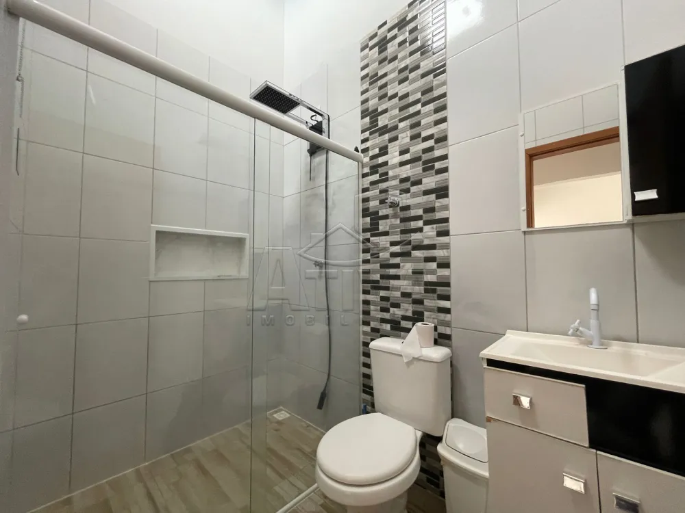 Alugar Casa / Padr&atilde;o em Toledo R$ 1.350,00 - Foto 4