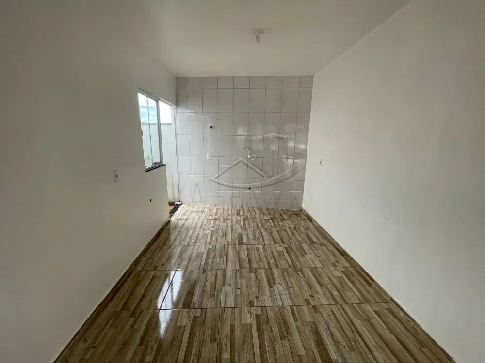 Alugar Casa / Padr&atilde;o em Toledo R$ 1.350,00 - Foto 10