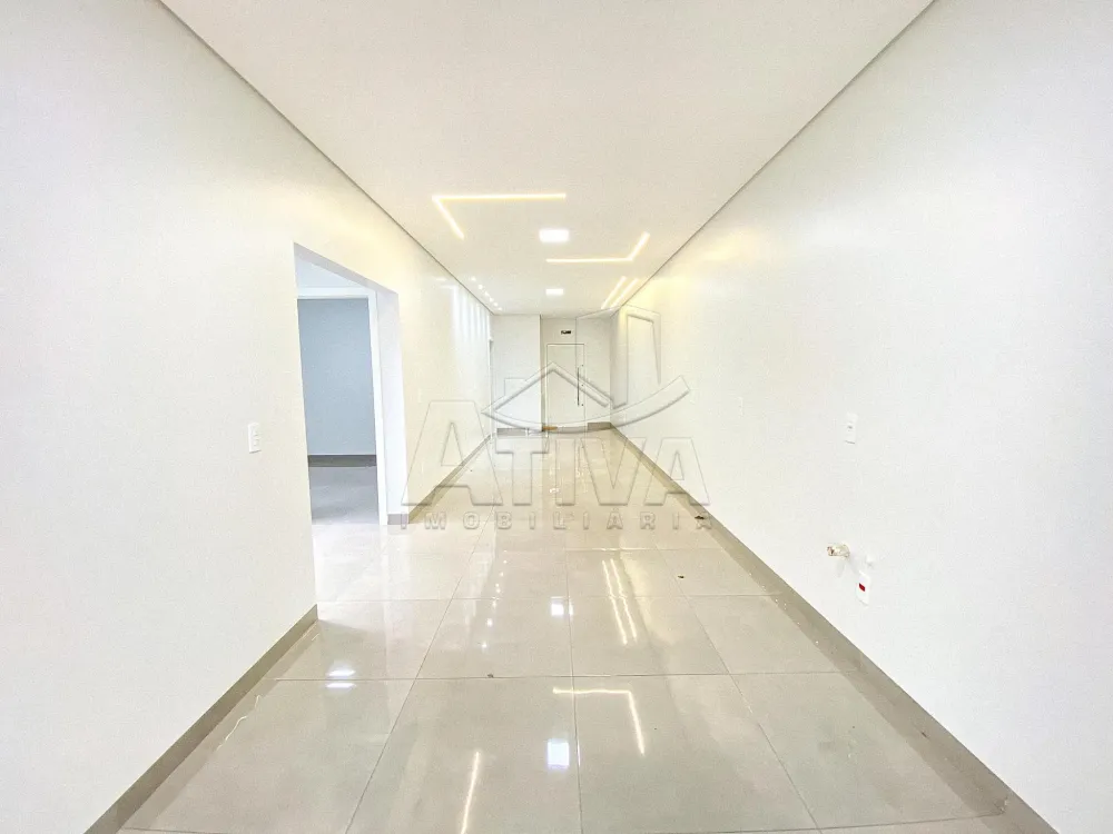 Comprar Casa / Padr&atilde;o em Toledo R$ 695.000,00 - Foto 5