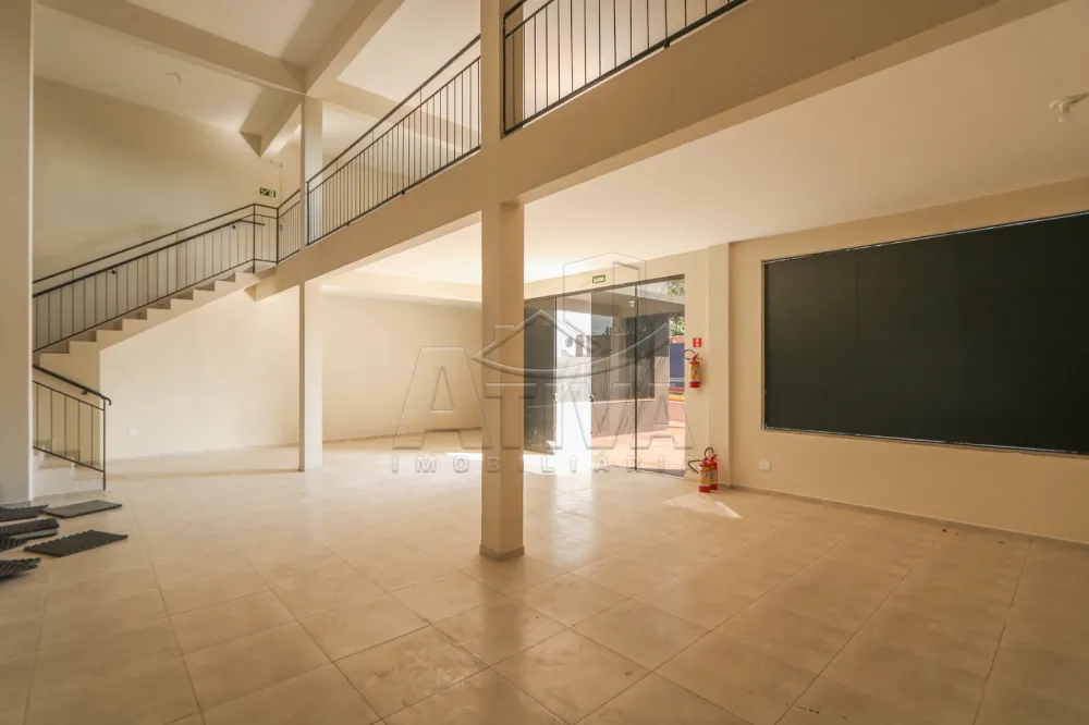 Alugar Comercial / Sala Comercial em Toledo R$ 5.800,00 - Foto 2