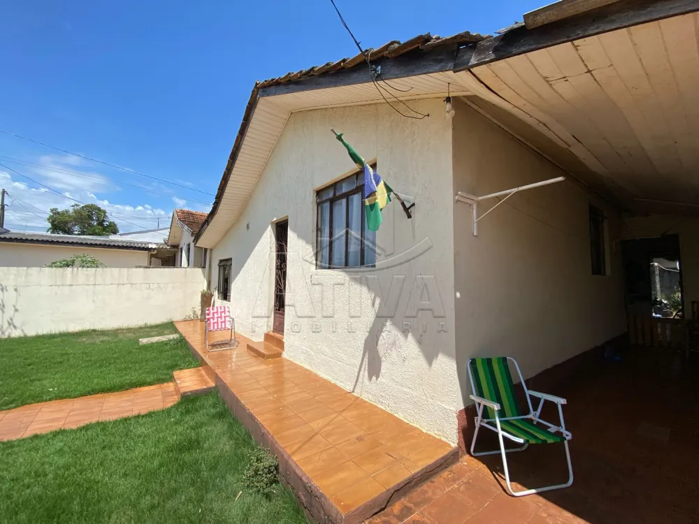 Comprar Casa / Padr&atilde;o em Toledo R$ 249.000,00 - Foto 2