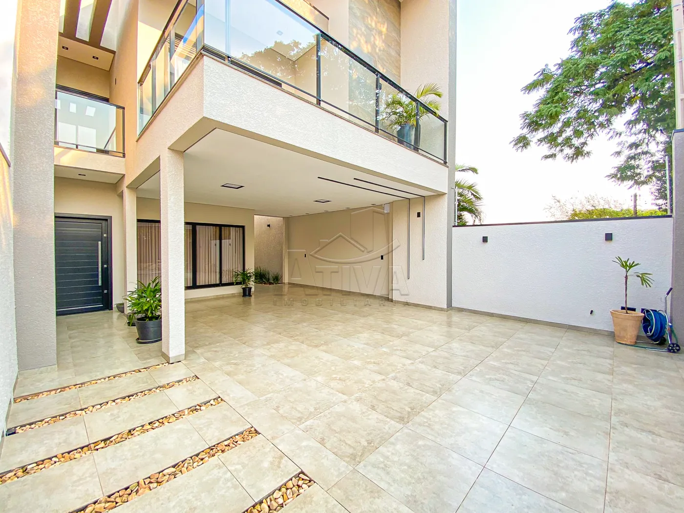 Comprar Casa / Sobrado em Toledo R$ 1.490.000,00 - Foto 2