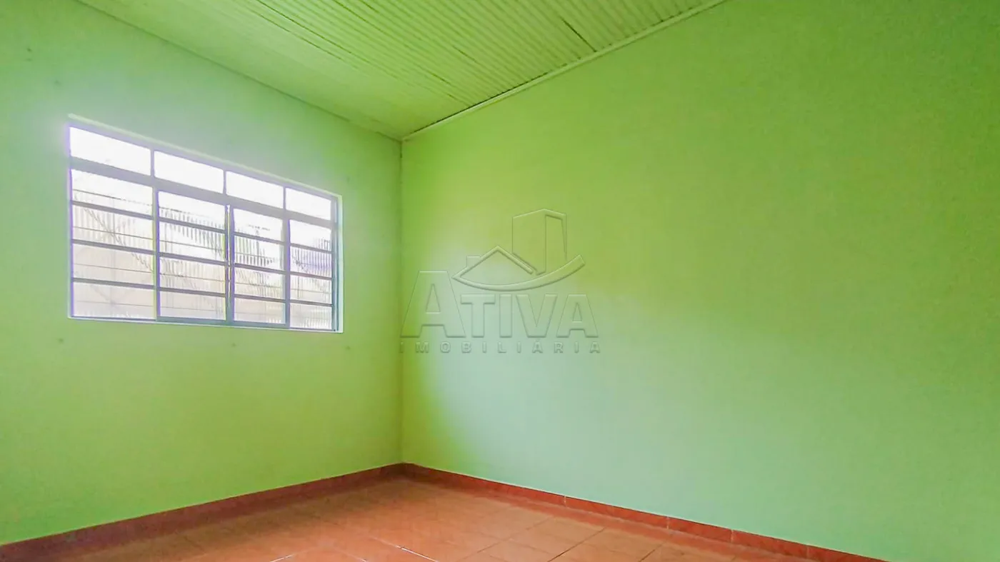 Comprar Casa / Padr&atilde;o em Toledo R$ 360.000,00 - Foto 7