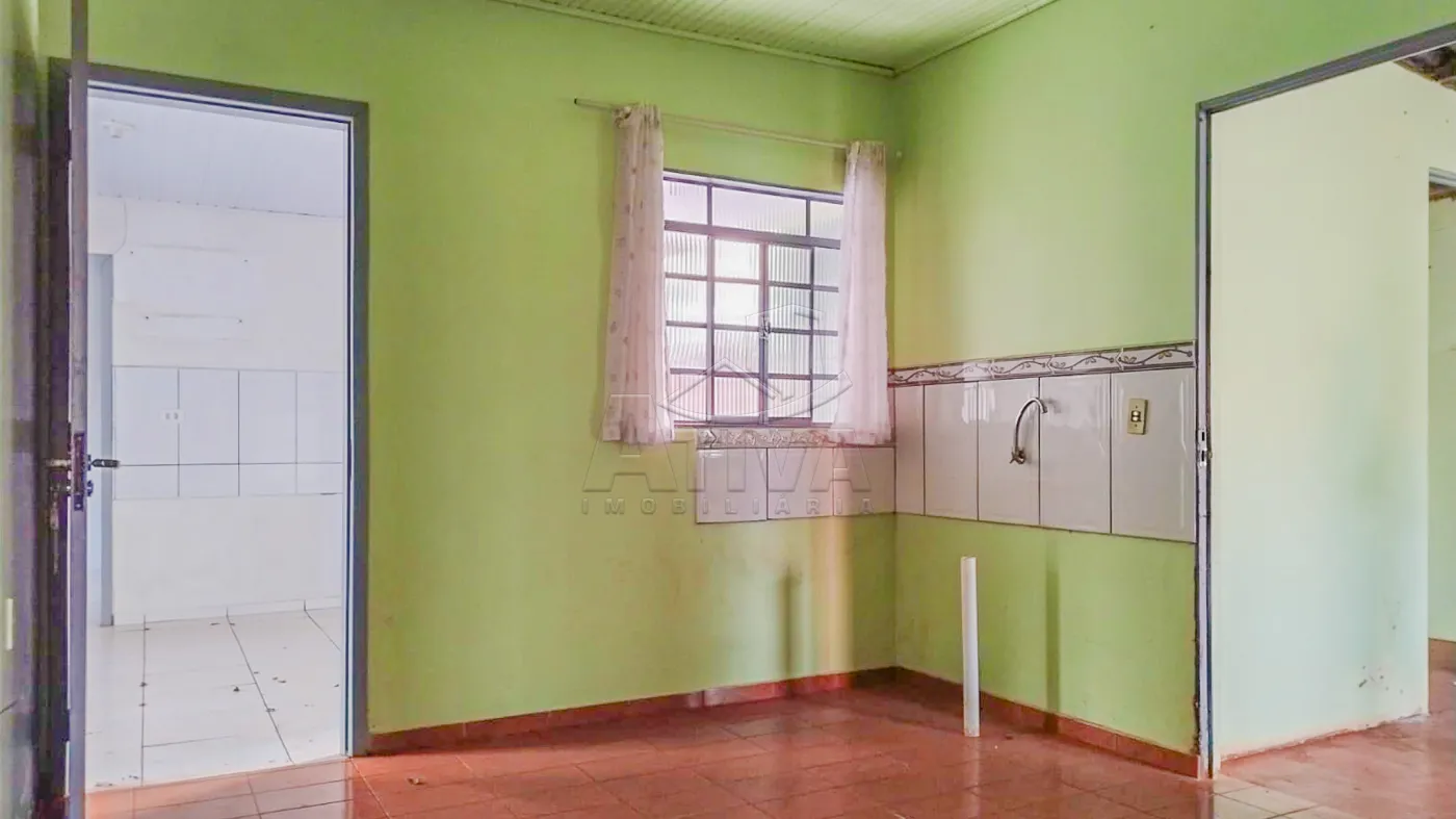 Comprar Casa / Padr&atilde;o em Toledo R$ 360.000,00 - Foto 10