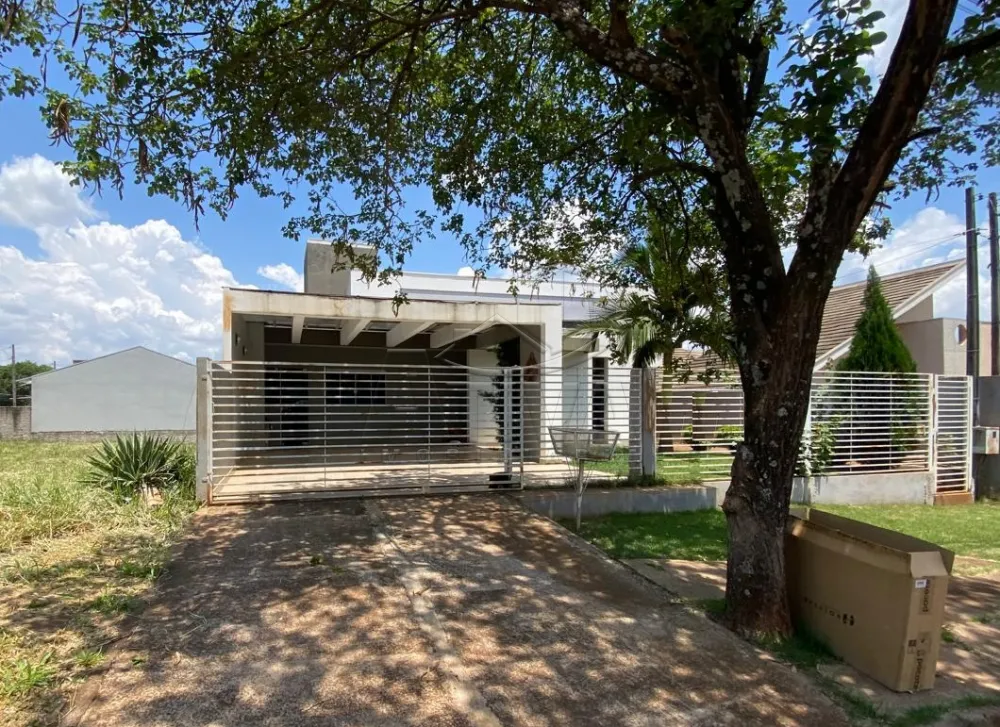 Comprar Casa / Padr&atilde;o em Toledo R$ 850.000,00 - Foto 2