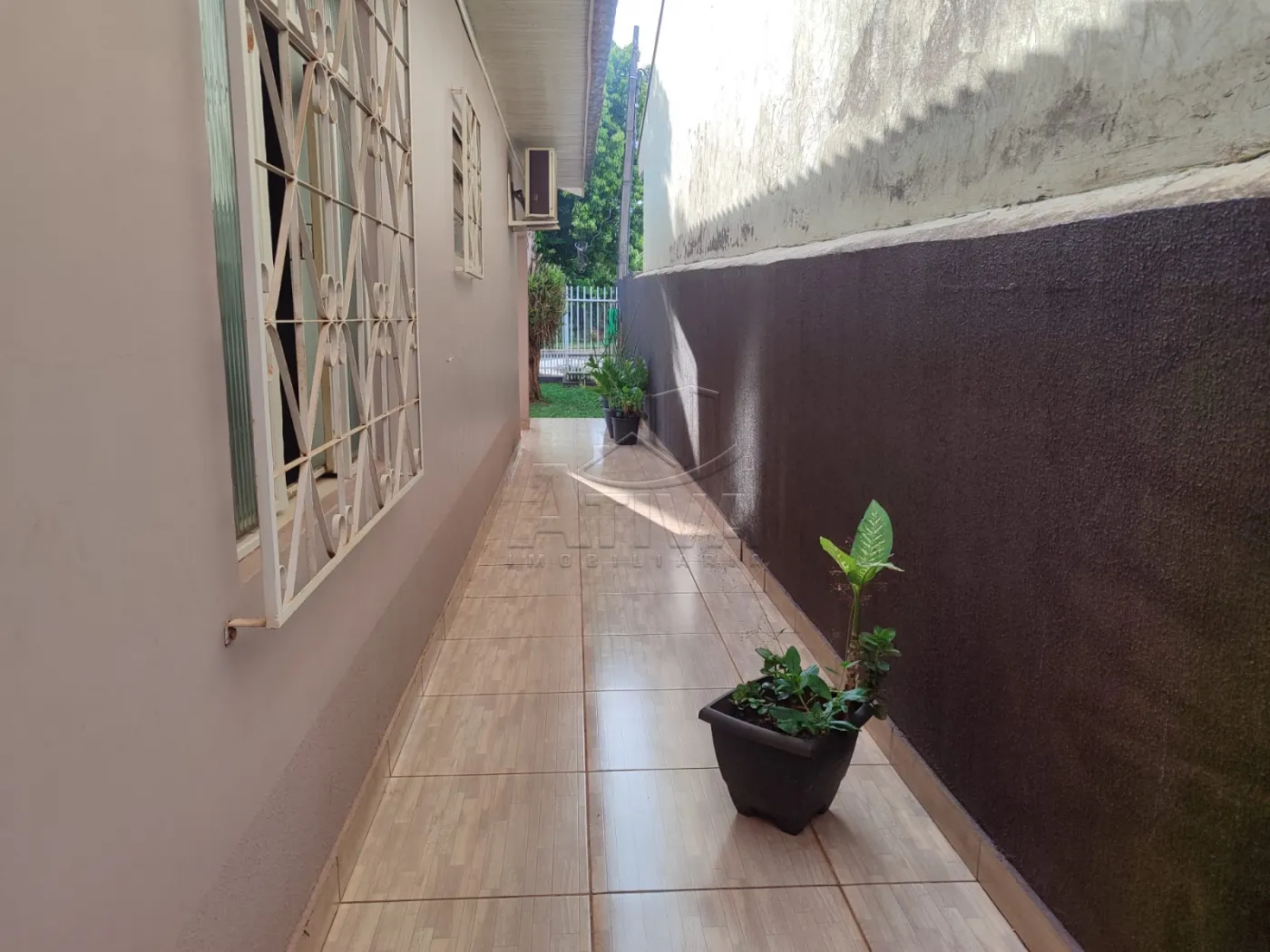 Comprar Casa / Padr&atilde;o em Toledo R$ 480.000,00 - Foto 4