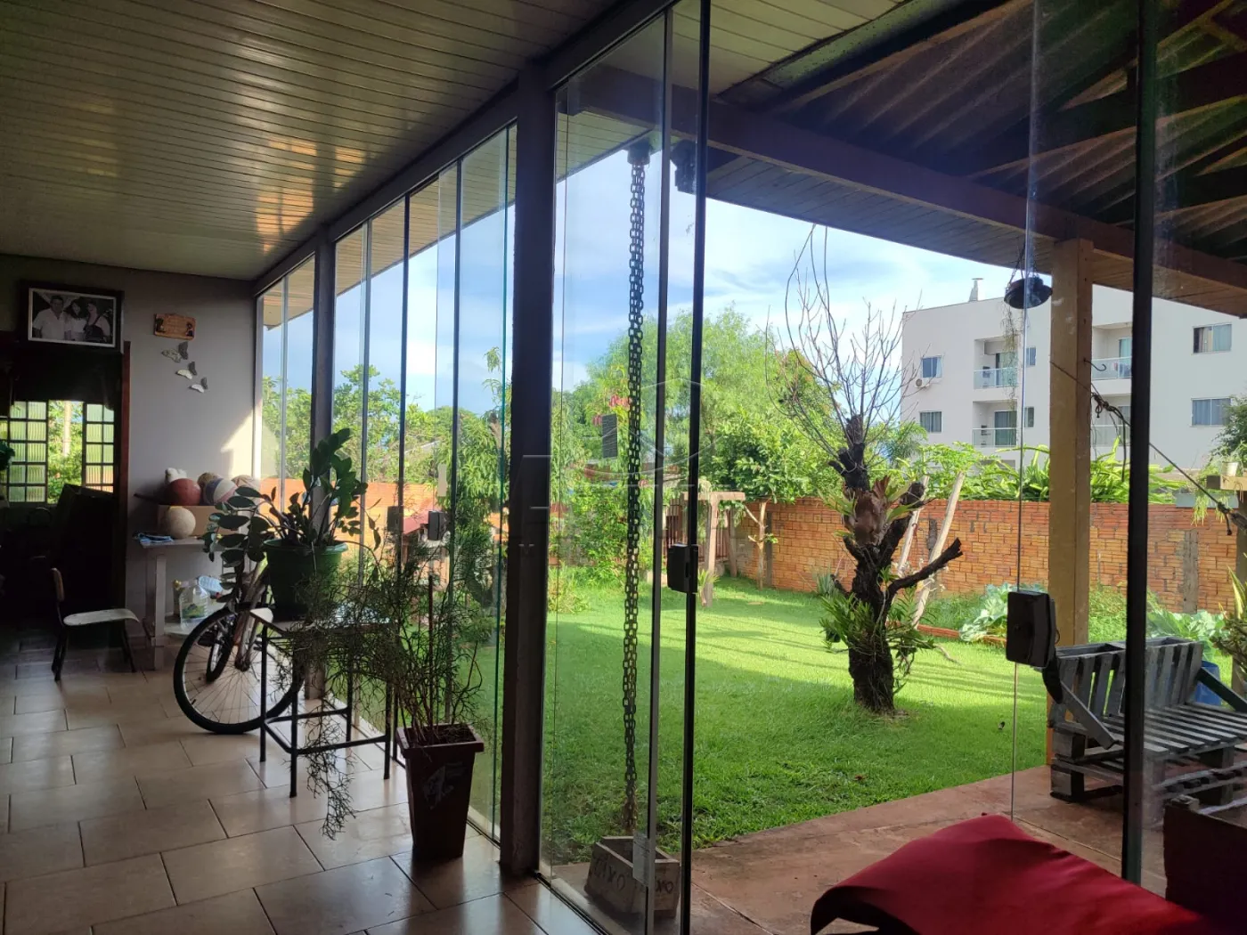 Comprar Casa / Padr&atilde;o em Toledo R$ 480.000,00 - Foto 9