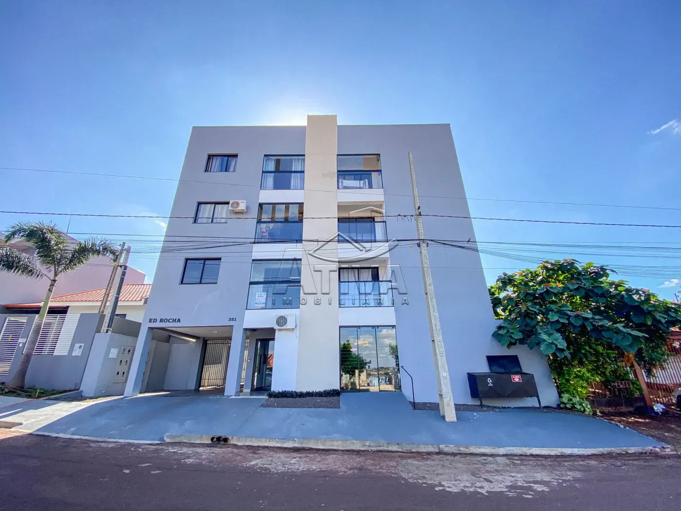 Comprar Apartamento / Padr&atilde;o em Toledo R$ 320.000,00 - Foto 1