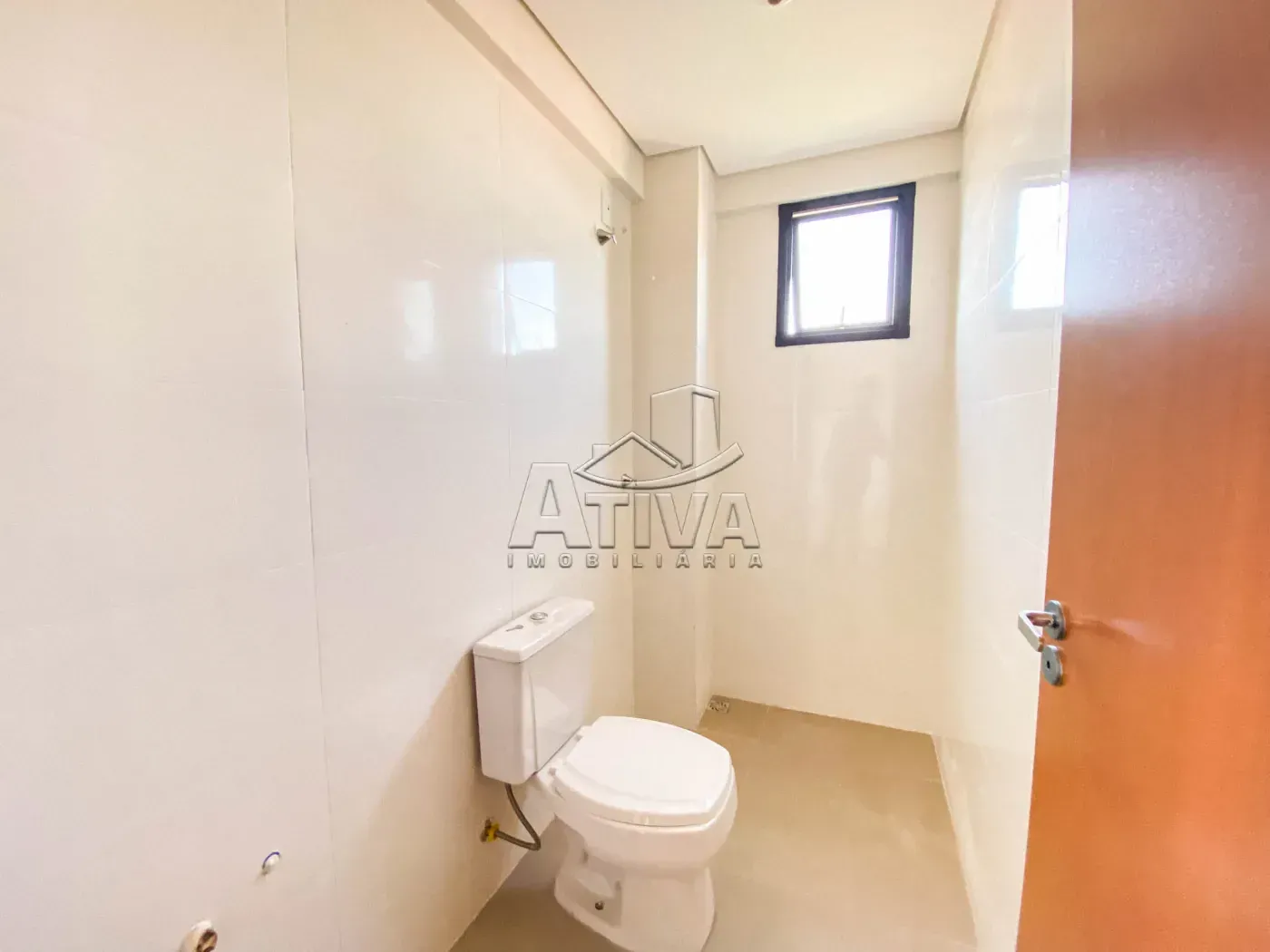 Comprar Apartamento / Padr&atilde;o em Toledo R$ 320.000,00 - Foto 9
