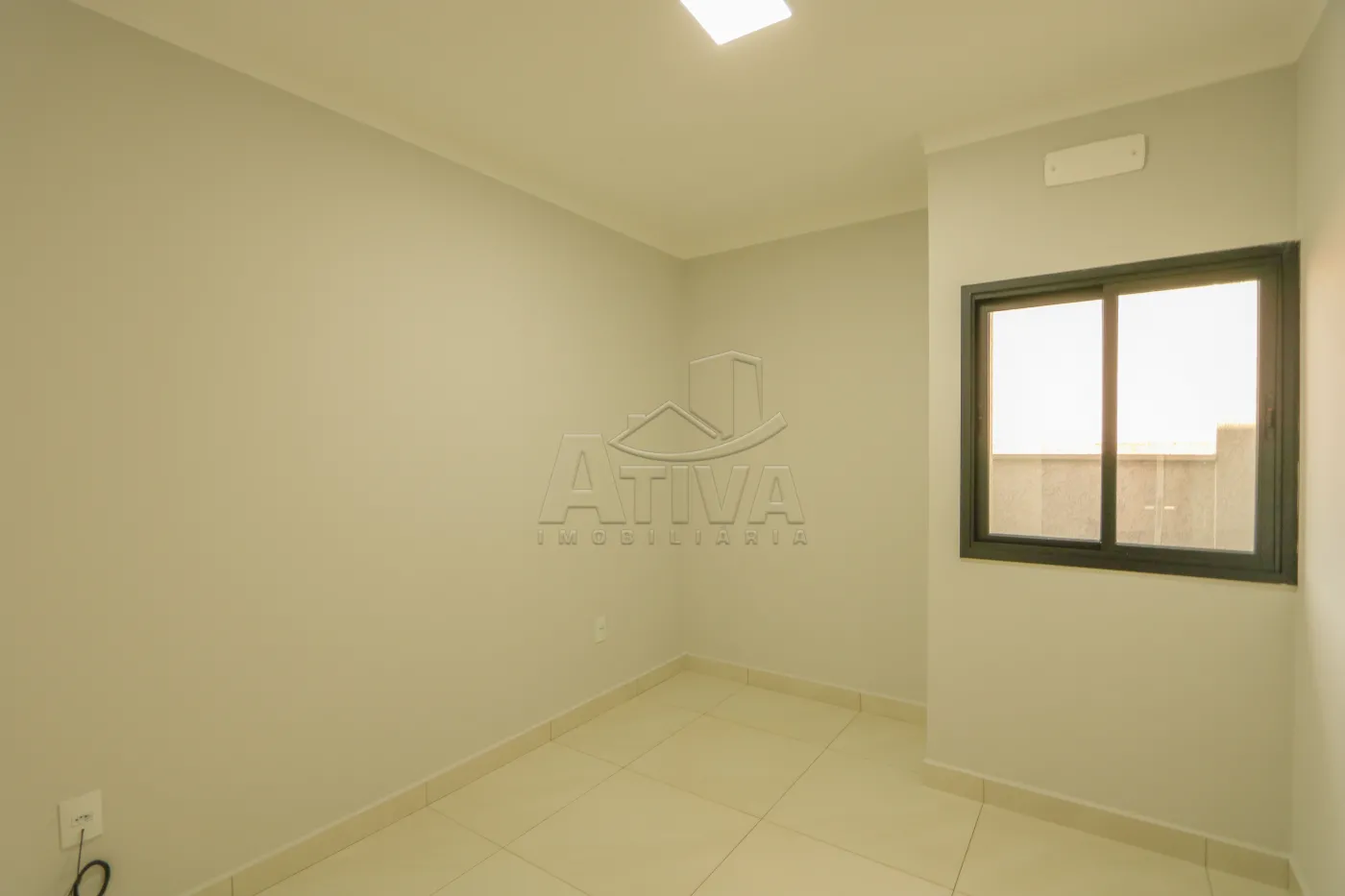 Alugar Casa / Padr&atilde;o em Toledo R$ 1.850,00 - Foto 7