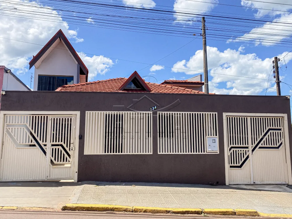 Alugar Casa / Padr&atilde;o em Toledo R$ 2.250,00 - Foto 3