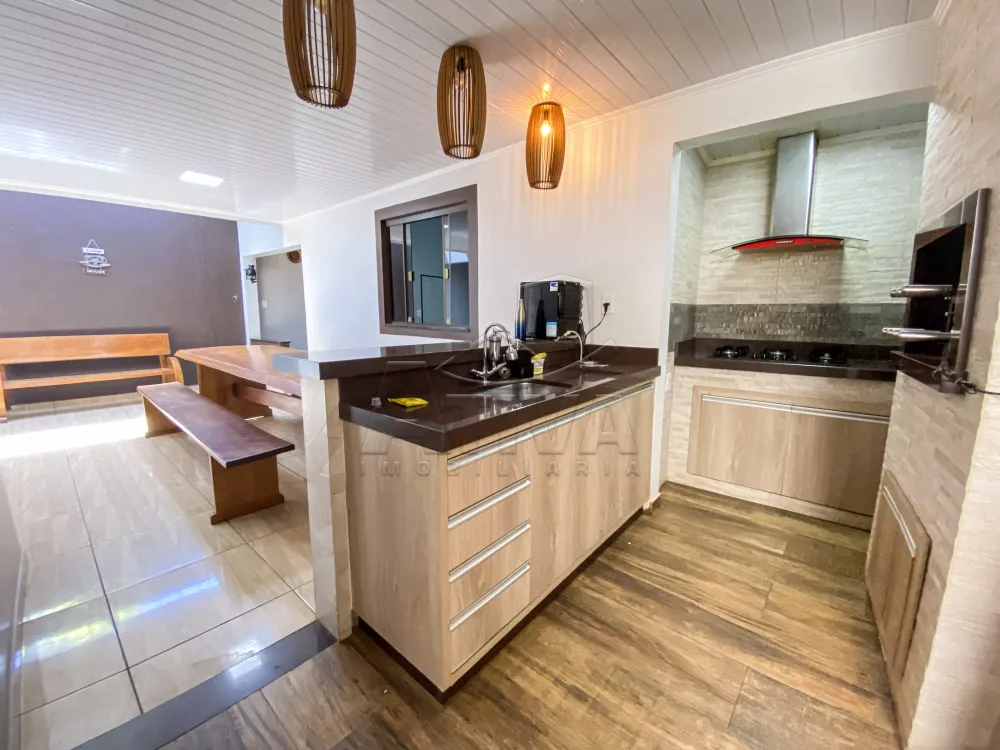 Alugar Casa / Padr&atilde;o em Toledo R$ 2.250,00 - Foto 9