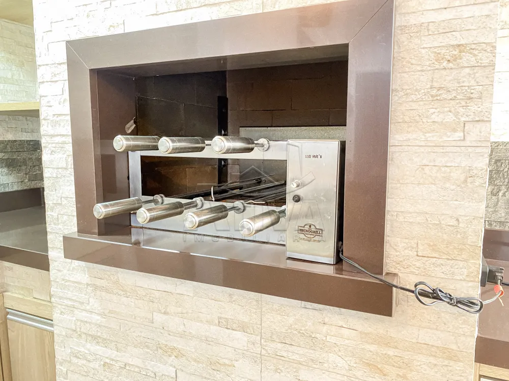 Alugar Casa / Padr&atilde;o em Toledo R$ 2.250,00 - Foto 11