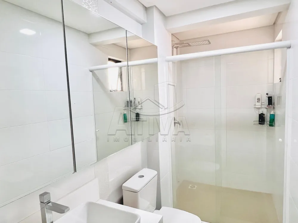 Comprar Apartamento / Padr&atilde;o em Toledo R$ 590.000,00 - Foto 17