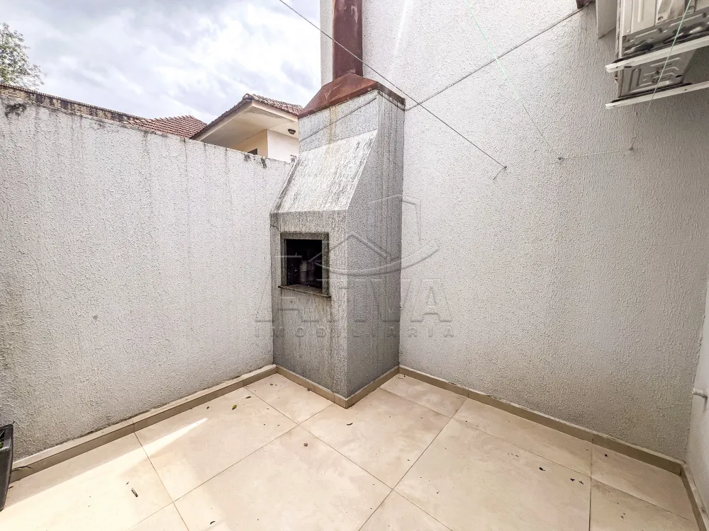 Comprar Casa / Padr&atilde;o em Toledo R$ 355.000,00 - Foto 11