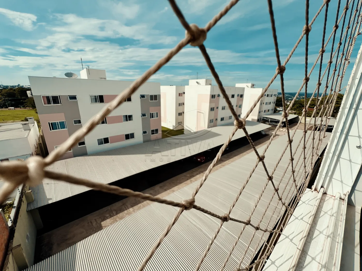 Alugar Apartamento / Padr&atilde;o em Toledo R$ 1.500,00 - Foto 10