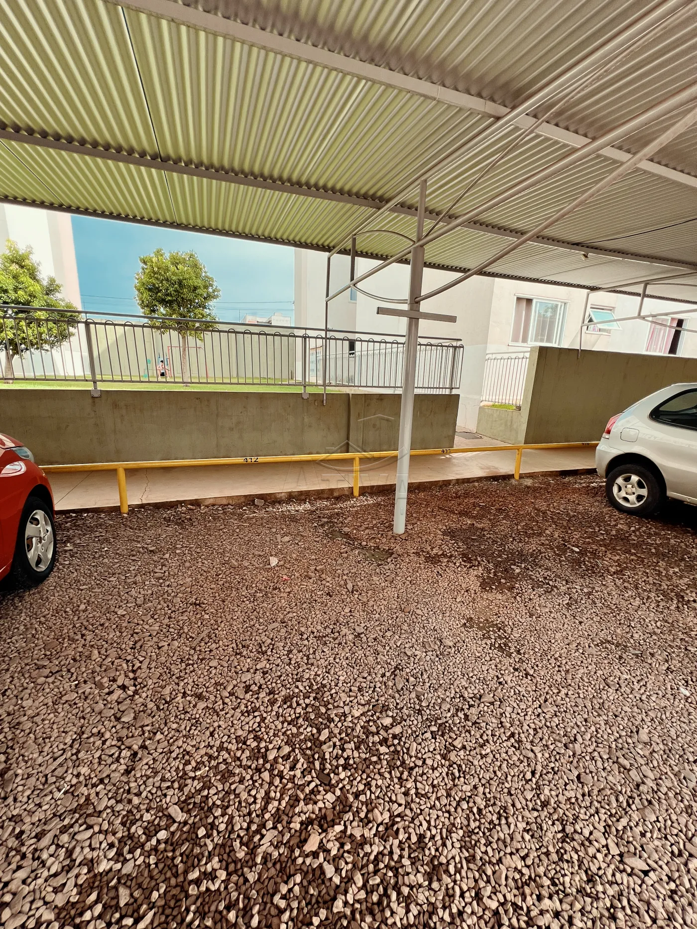 Alugar Apartamento / Padr&atilde;o em Toledo R$ 1.500,00 - Foto 12