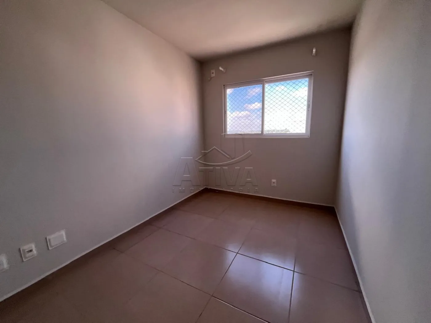 Alugar Apartamento / Padr&atilde;o em Toledo R$ 1.500,00 - Foto 7