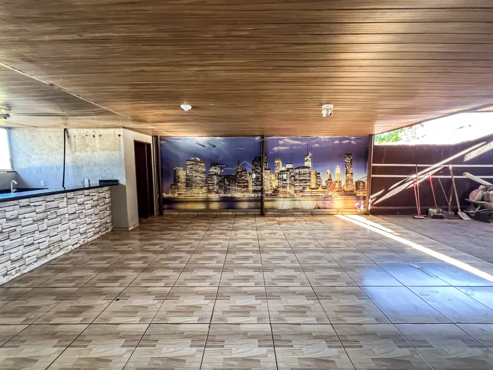 Alugar Casa / Padr&atilde;o em Toledo R$ 3.000,00 - Foto 8