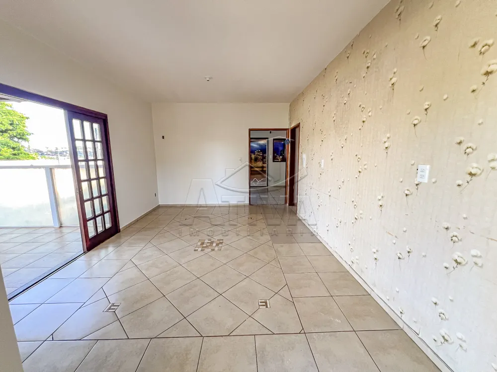 Alugar Casa / Padr&atilde;o em Toledo R$ 3.000,00 - Foto 24