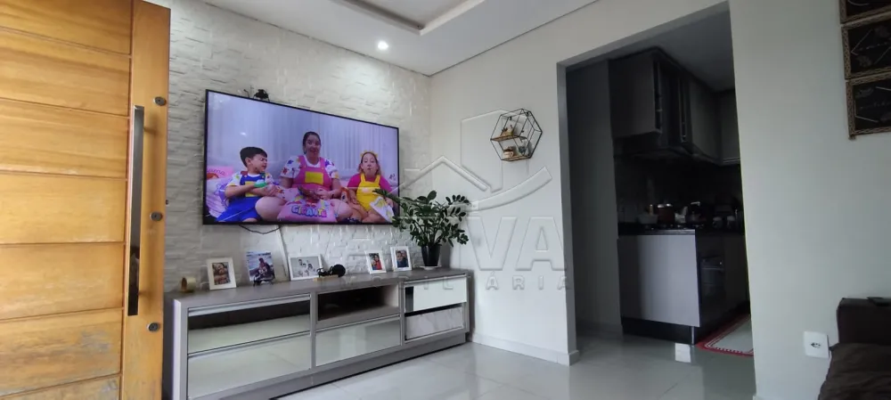 Comprar Casa / Padr&atilde;o em Toledo R$ 295.000,00 - Foto 4