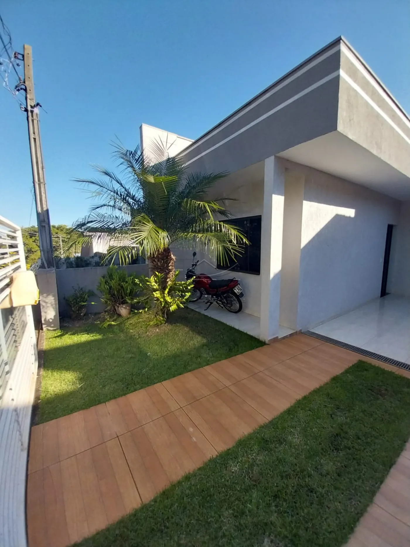 Comprar Casa / Padr&atilde;o em Toledo R$ 480.000,00 - Foto 2
