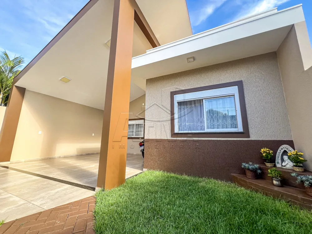 Comprar Casa / Padr&atilde;o em Toledo R$ 850.000,00 - Foto 3