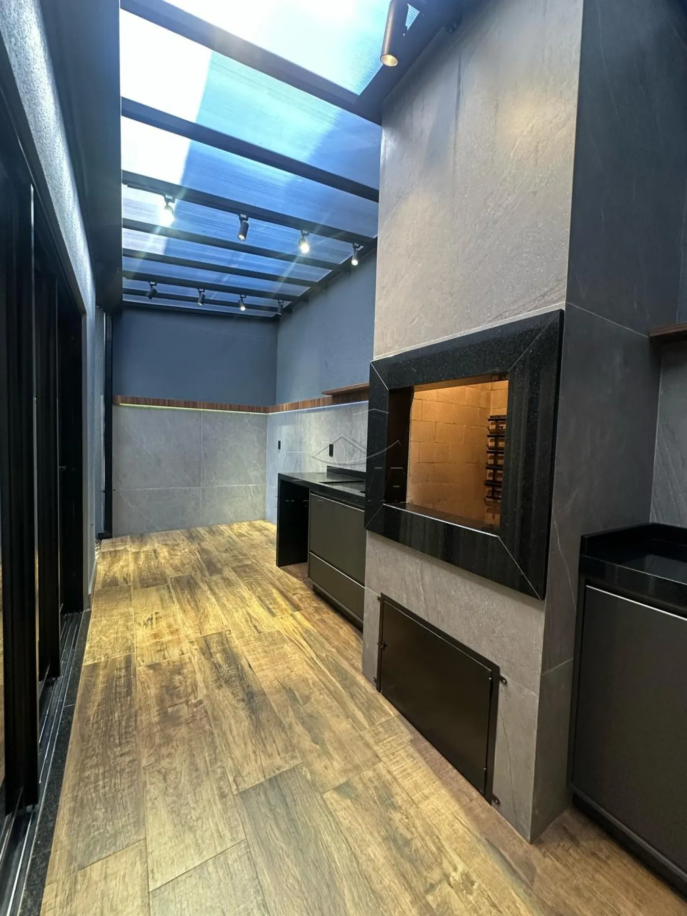 Alugar Casa / Sobrado em Toledo R$ 4.500,00 - Foto 2