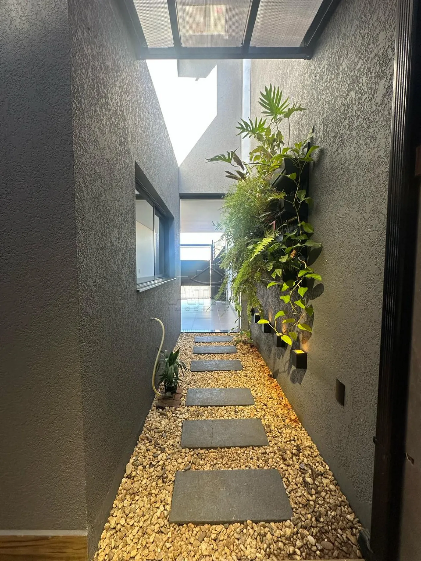 Alugar Casa / Sobrado em Toledo R$ 4.500,00 - Foto 3
