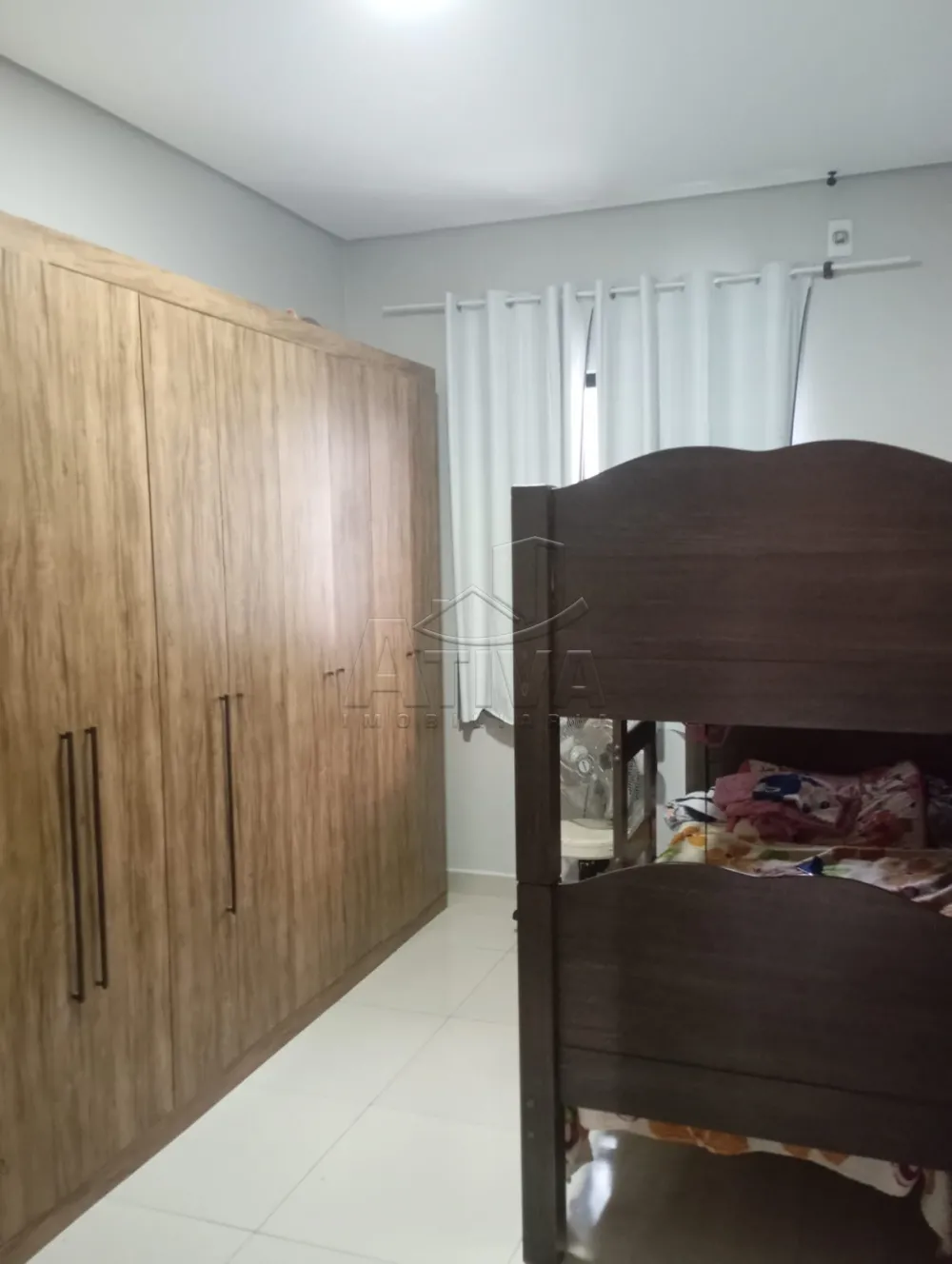 Comprar Casa / Padr&atilde;o em Toledo R$ 320.000,00 - Foto 10