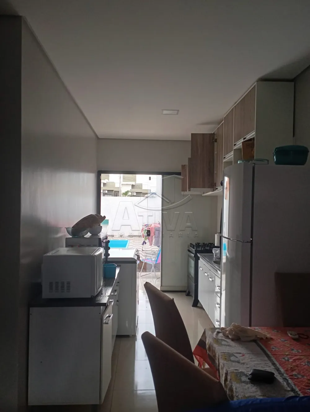 Comprar Casa / Padr&atilde;o em Toledo R$ 320.000,00 - Foto 7