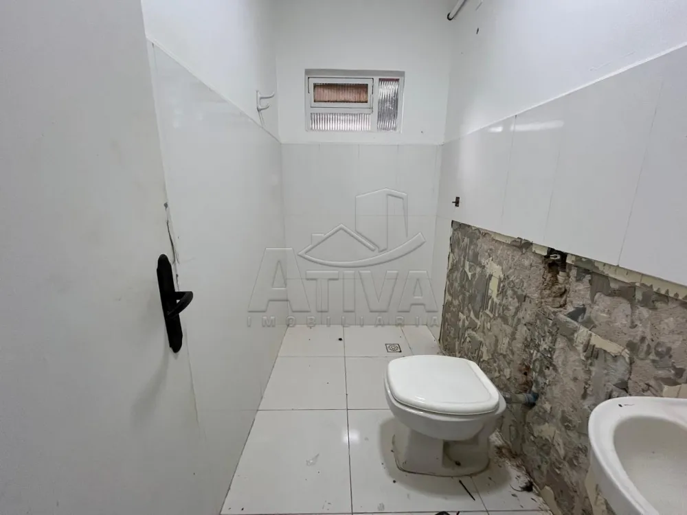 Alugar Comercial / Sala Comercial em Toledo R$ 3.300,00 - Foto 6