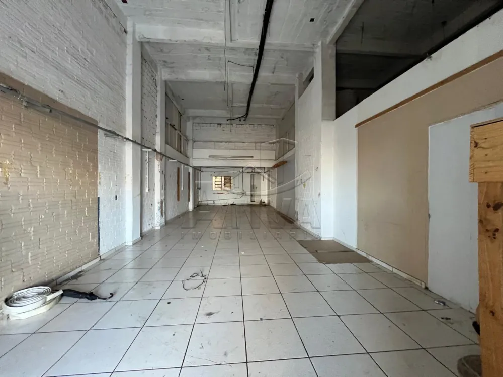 Alugar Comercial / Sala Comercial em Toledo R$ 2.500,00 - Foto 2