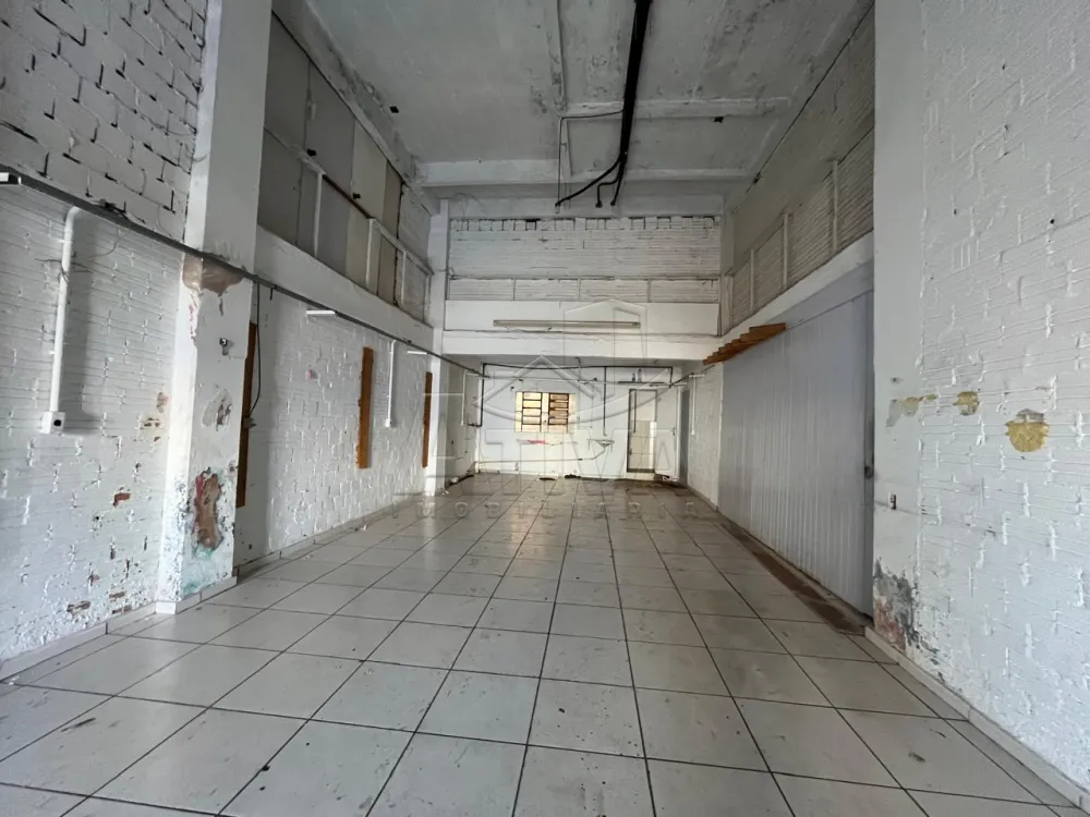 Alugar Comercial / Sala Comercial em Toledo R$ 2.500,00 - Foto 3