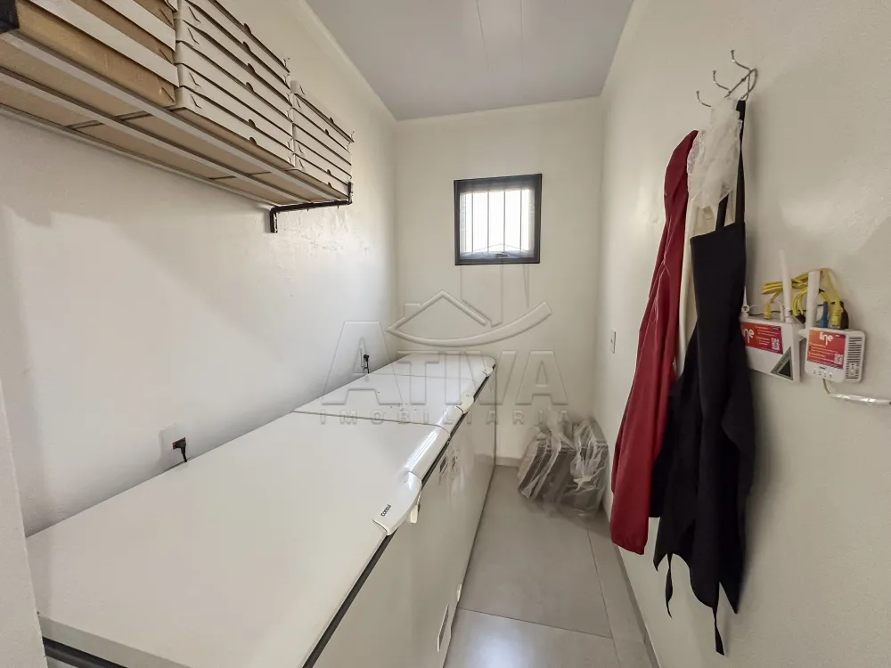 Alugar Comercial / Barrac&atilde;o em Toledo R$ 8.100,00 - Foto 11