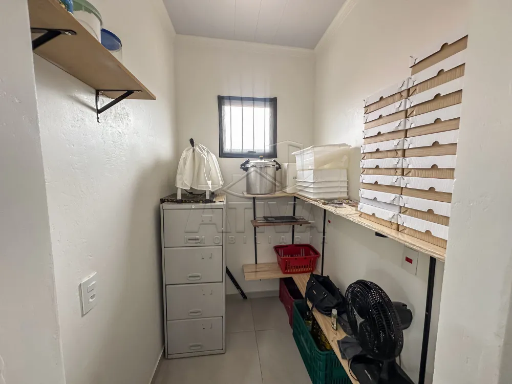 Alugar Comercial / Barrac&atilde;o em Toledo R$ 8.100,00 - Foto 12